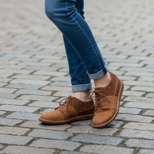 Clarks Tamitha Daisy Dark Tan Leather Oxford Lace Up Shoes Cottage Core Size 7.5